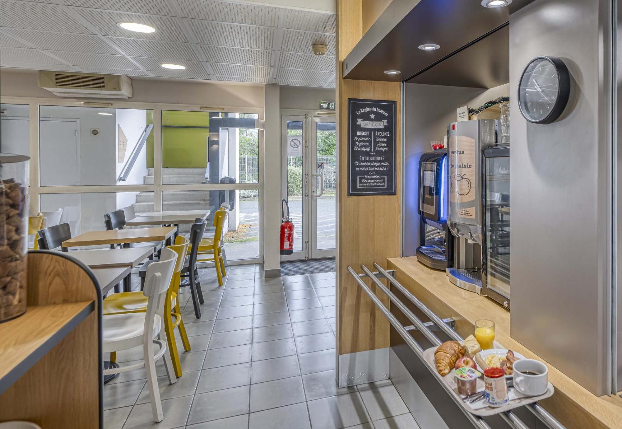 B&B HOTEL Périgueux Boulazac Esterno foto