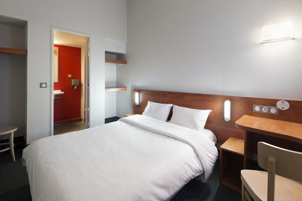 B&B HOTEL Périgueux Boulazac Esterno foto