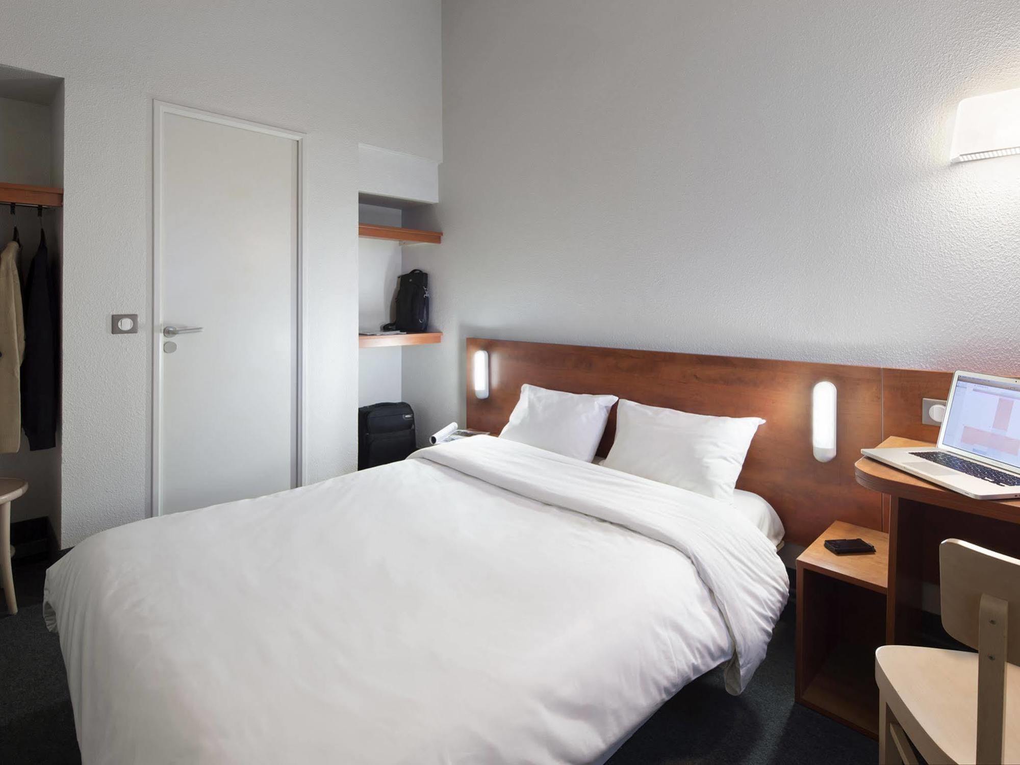 B&B HOTEL Périgueux Boulazac Esterno foto